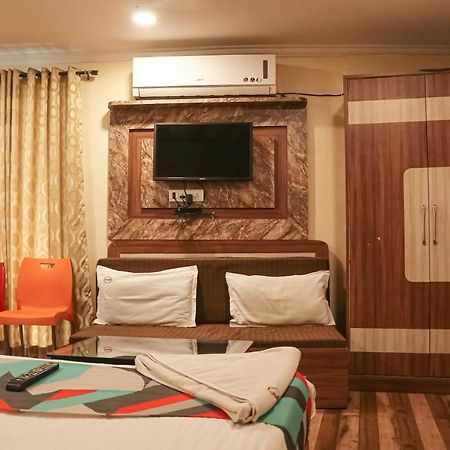 Hotel Mukesh Residency Pune Zewnętrze zdjęcie