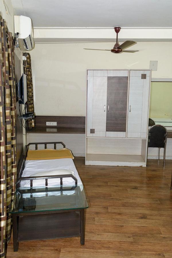 Hotel Mukesh Residency Pune Zewnętrze zdjęcie