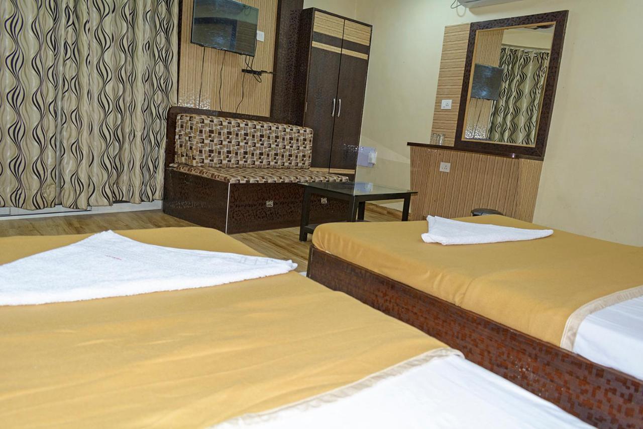 Hotel Mukesh Residency Pune Zewnętrze zdjęcie
