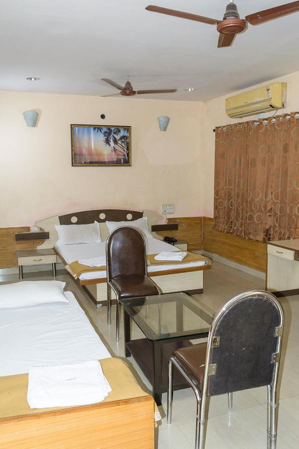 Hotel Mukesh Residency Pune Zewnętrze zdjęcie